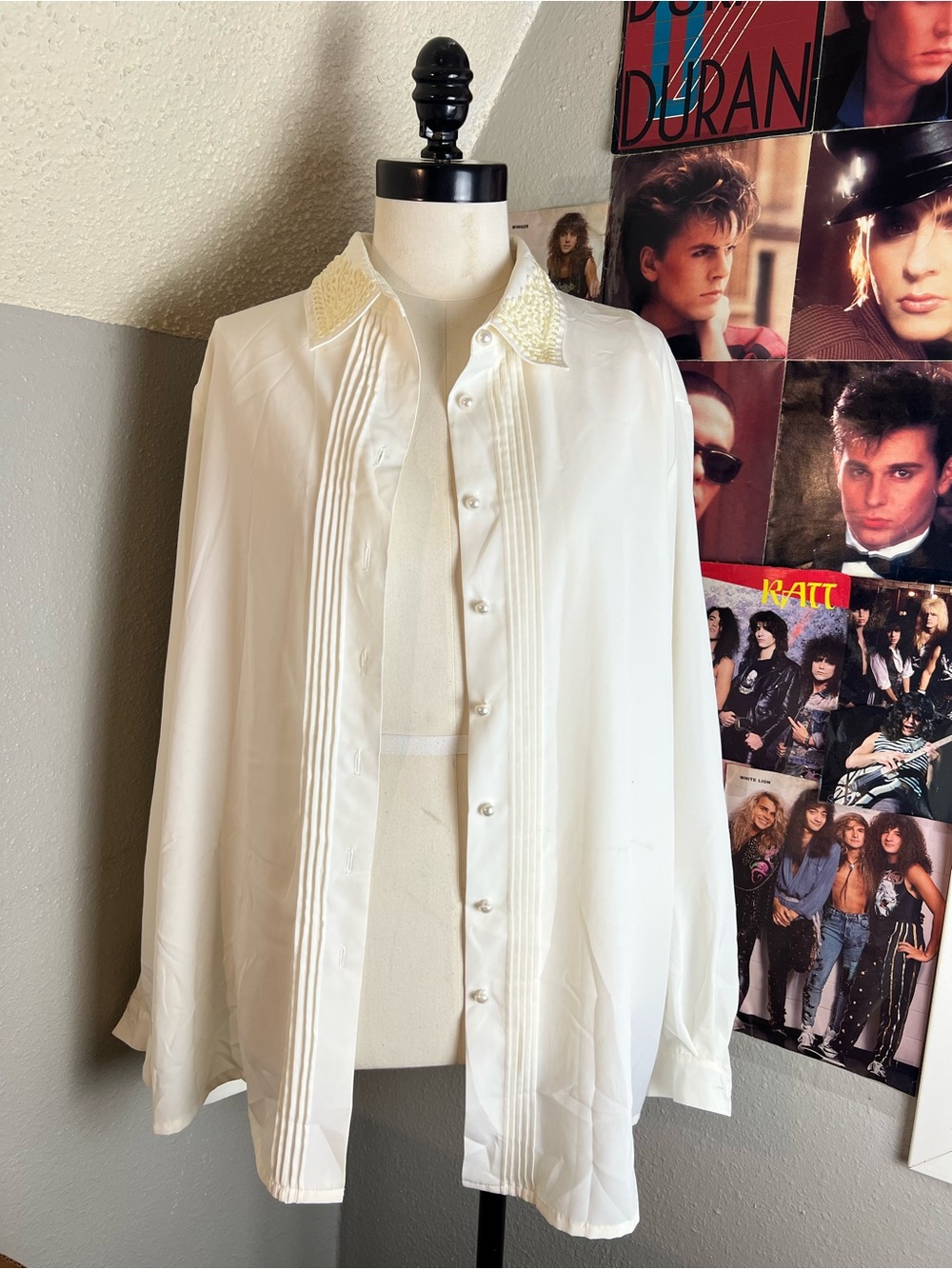 Koret White Pearl-Embellished Collar Shirt Jacket